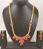 Splendid Goldplated Kemp Green Necklace Set