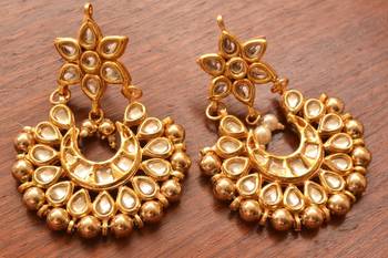 Kundan polki embellished earrings 4