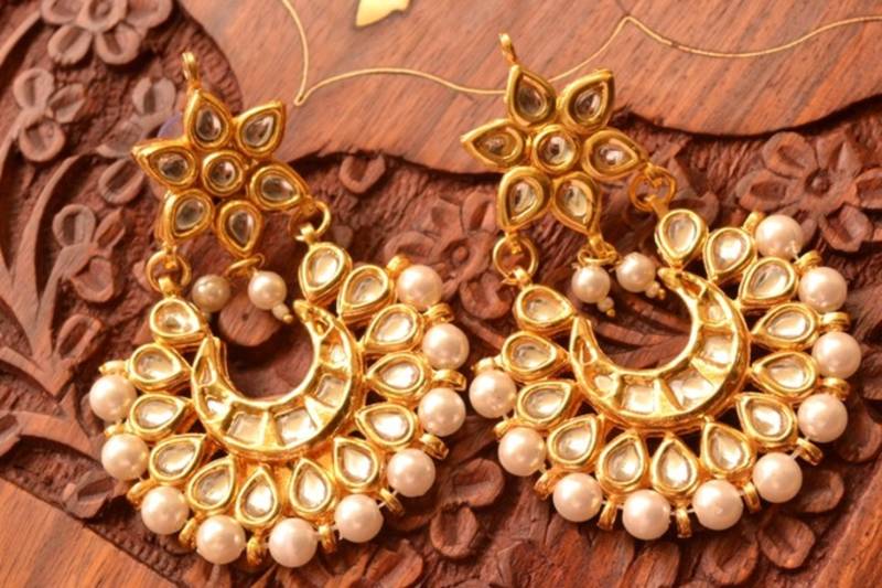 Kundan polki embellished earrings