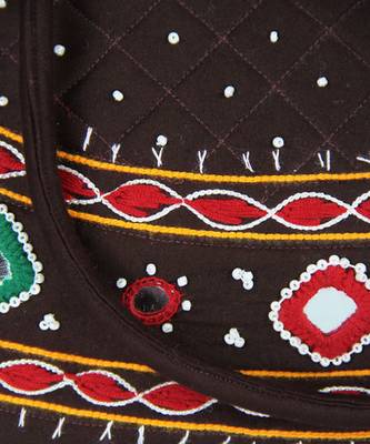 Womens Cottage Brown Cotton Patch Work Round Purse 3