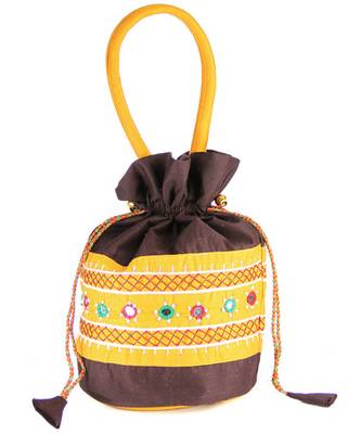 Womens Cottage Brown Cotton Patch Work Big Batwa Purse 1