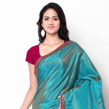 green plain georgette saree With Blouse 2