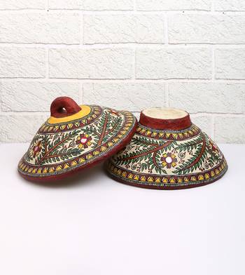 Multicolor Paper And Paints Home Accessories 4