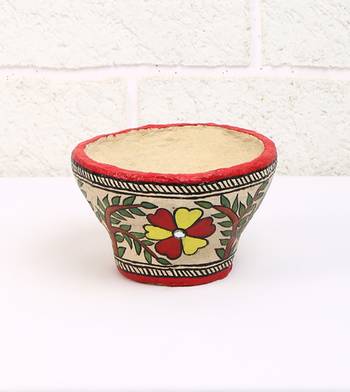 Multicolor Paper And Paints Home Accessories 1