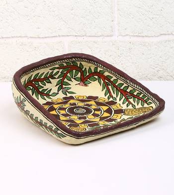 Multicolor Paper And Paints Home Accessories 2