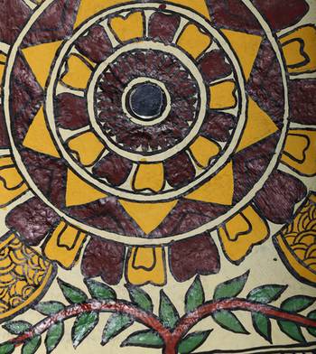 Multicolor Paper And Paints Home Accessories 4