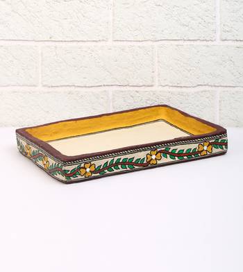Multicolor Paper And Paints Home Accessories 3
