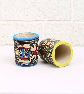 Multicolor Paper And Paints Home Accessories 3