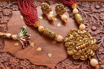 Temple Jewellery with pearl & semi-precious stone Grand gold plated Necklace Set 1