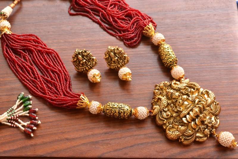 Temple Jewellery with pearl & semi-precious stone Grand gold plated Necklace Set