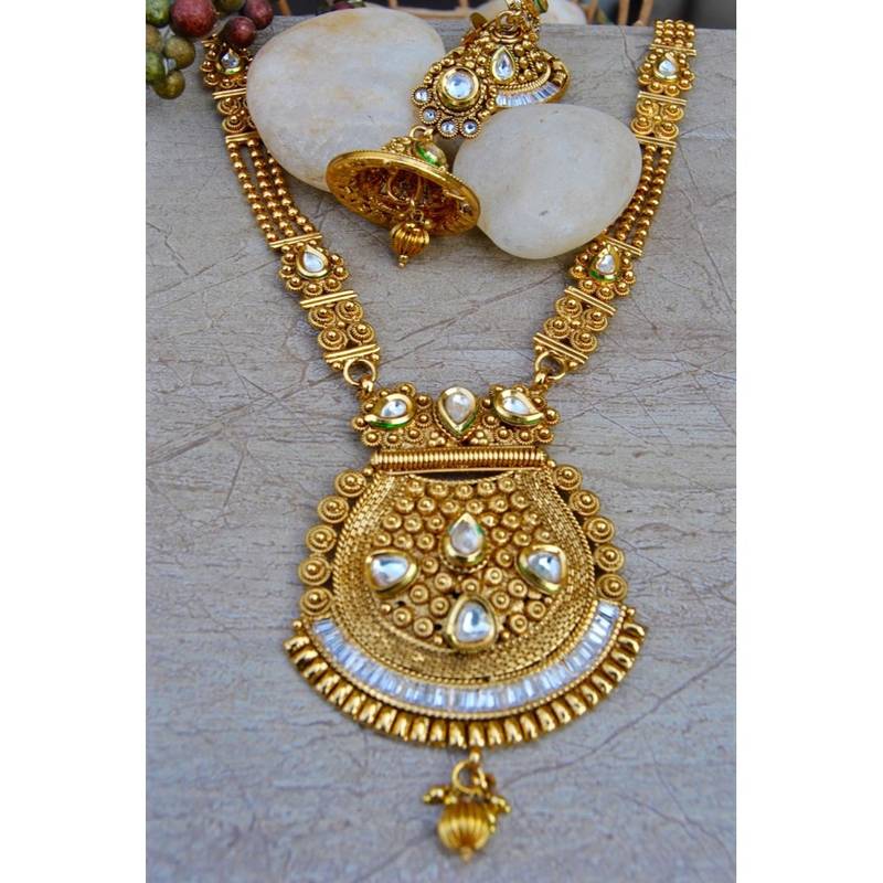 Kundan Matka Designer Necklace Set