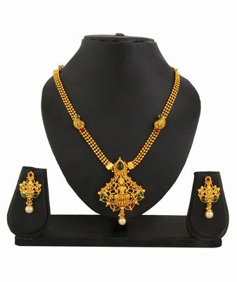 Temple Jewellery Goddess Laxmi Necklace Earrings Set For Women 1