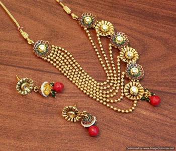 Stylish ethnic half and half pearl polki necklace set 2