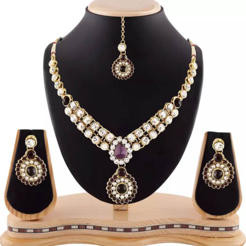 Attractive Design Gold Finishing Purple Austrian Stone Necklace Set With Maang Tikka