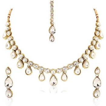 White Stone Classy Design Gold Finishing Necklace Set With Maang Tikka 2