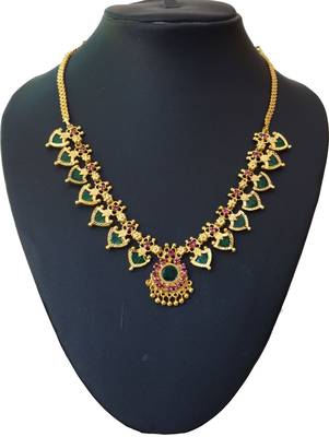 Green Palakka Necklace With Fourteen Palakka 1