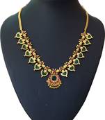 Green Palakka Necklace With Fourteen Palakka