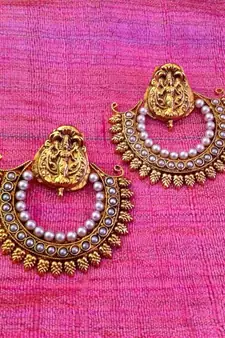 Ethnic leaves goddess lakshmi motif ram leela pearl earring Ha369w