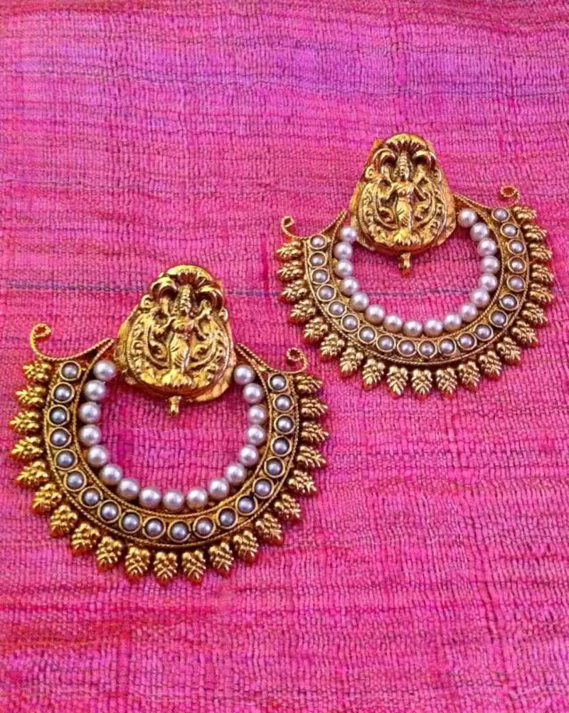 Ethnic leaves goddess lakshmi motif ram leela pearl earring Ha369w