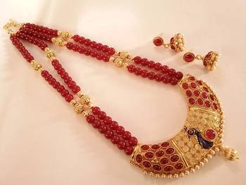 Pink beaded agate necklace sets 2