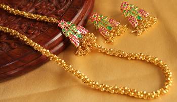 Royal Designer Ruby Emerald Mugappu Necklace Set 1