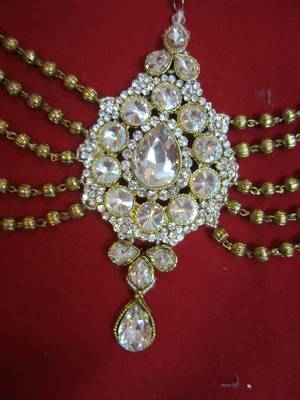 Hair Accessory Gold Crystal Back Tika Tikka Matha Patti 3