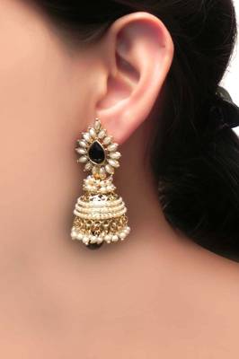 Glamour Pearly Shadowy Glorious Jhumka 2