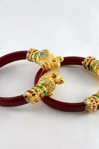 Exclusive Stretchablee Bangles