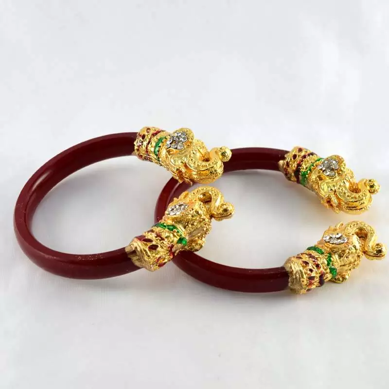 Exclusive Stretchablee Bangles