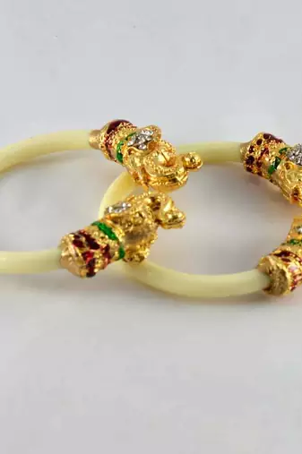 Attractive Strechable Bangles