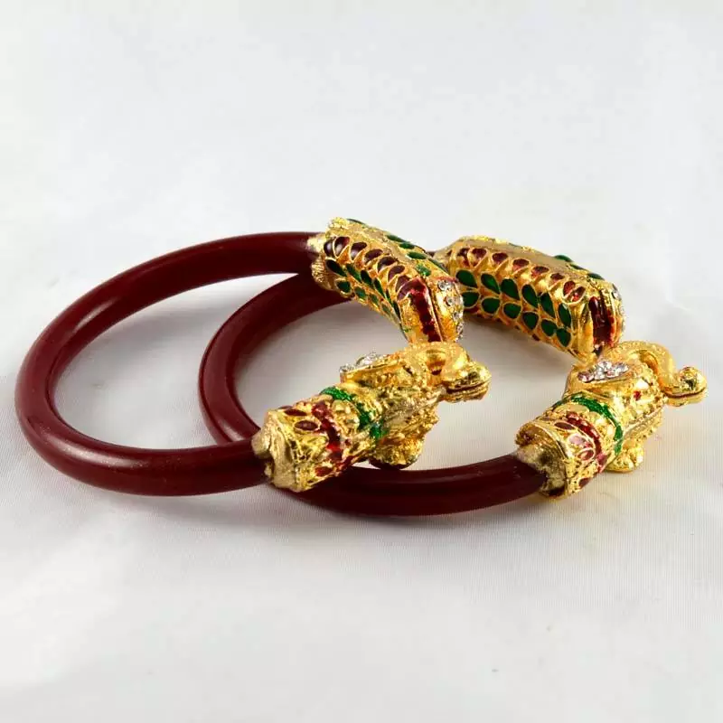 Impressive Strechable Bangles