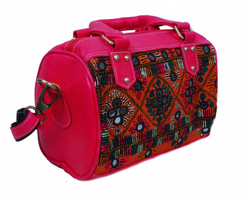 Embroidered gypsy tribal leather banjara sling bag Kutch De Heritage