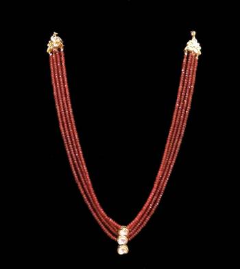 Tangerine Onyx Stones And Uncut Kundan Necklace 1