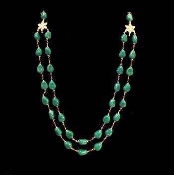 Emerald Green And Red Stones Sabyasachi Necklace 1