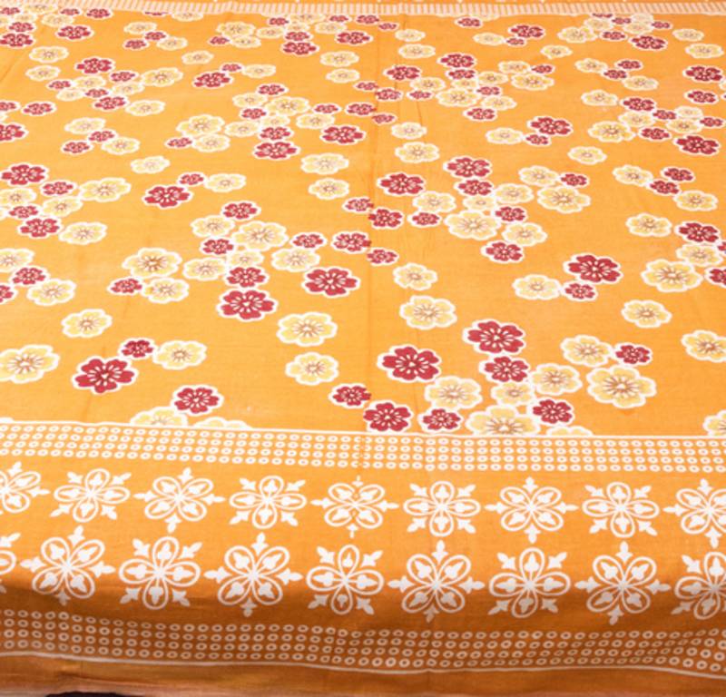 Yellow printed pure cotton bedsheets Vivan Creation 1185354