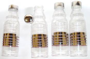 Fridge water bottle with elegant metal finish 3