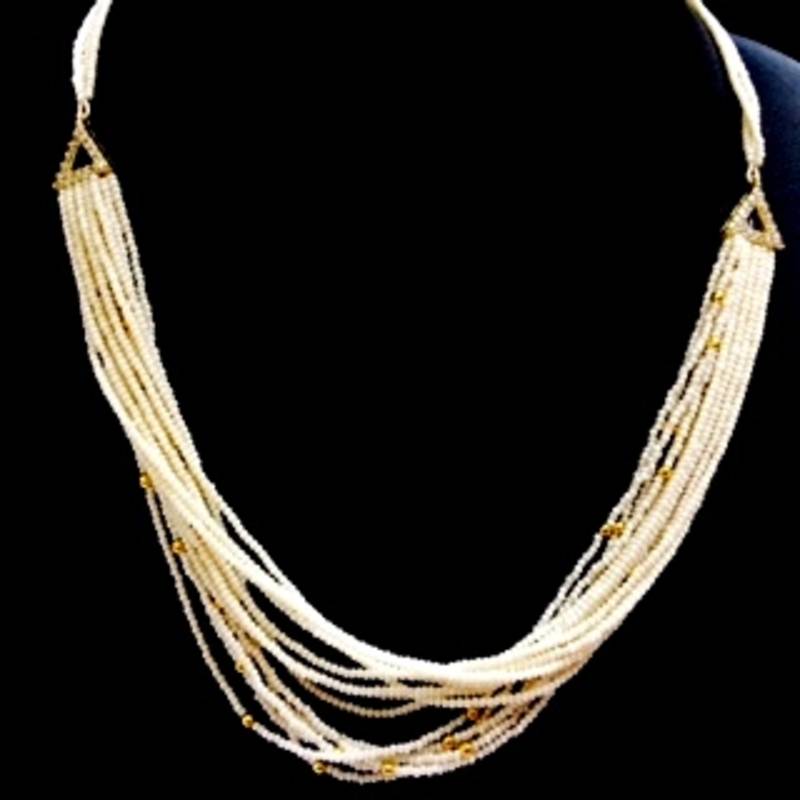 Pearl strings necklace