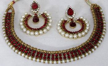 Antic Maroon stone tilak necklace set 1