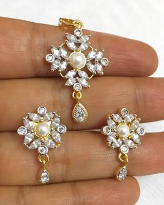 American diamond pendant set 1
