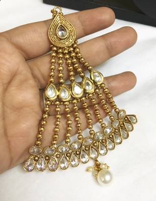 Gold american diamonds maang-tikka 3