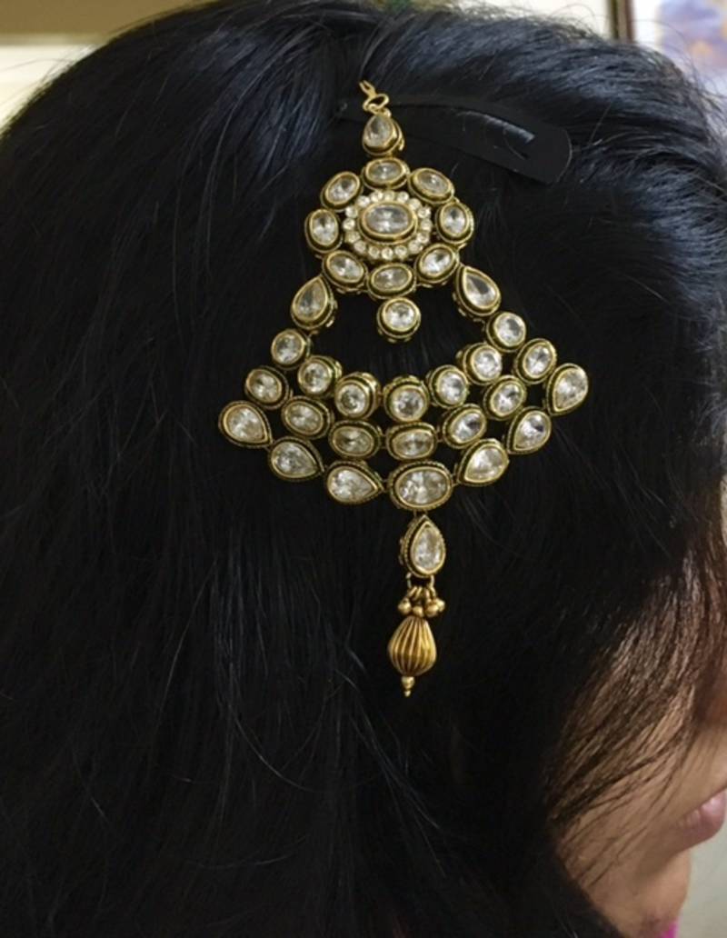 Gold american diamonds maang-tikka