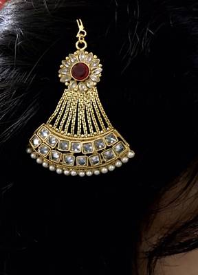Gold american diamonds maang-tikka 2
