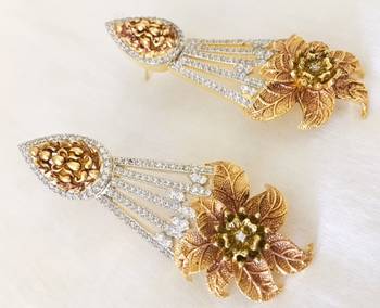 Gorgeous copper finish earrings 4