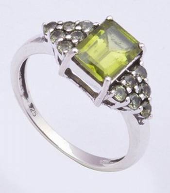 Silver Peridot   Rings 1