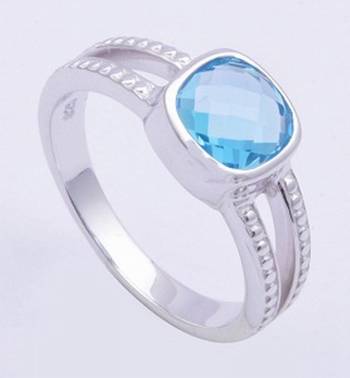 Sterling Silver Ring With Topaz Gemstone 1