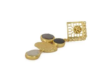 Golden Earrings with Black Onex and Gray Moon Rainbow Stones 3