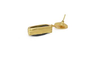 Golden Earrings with Black Onex Stone 4
