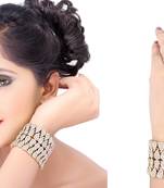 Elegant Wedding Wear With Gowns With Gold Finishing Bracelet