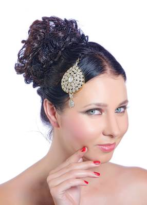 Exclusive Design For Festive With Austrian Stone Side Pasa 1