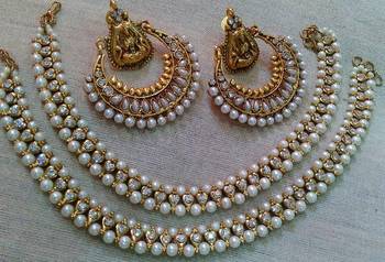 Designer Pearl Anklets with Ram Leela Pearl earings 1